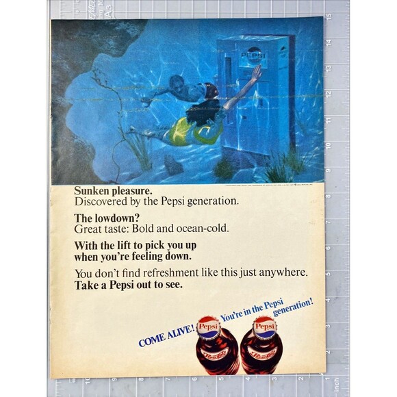 Pepsi "Under water scene: Take a Pepsi out to see" Vintage Print Ad 1966 - Picture 2 of 3